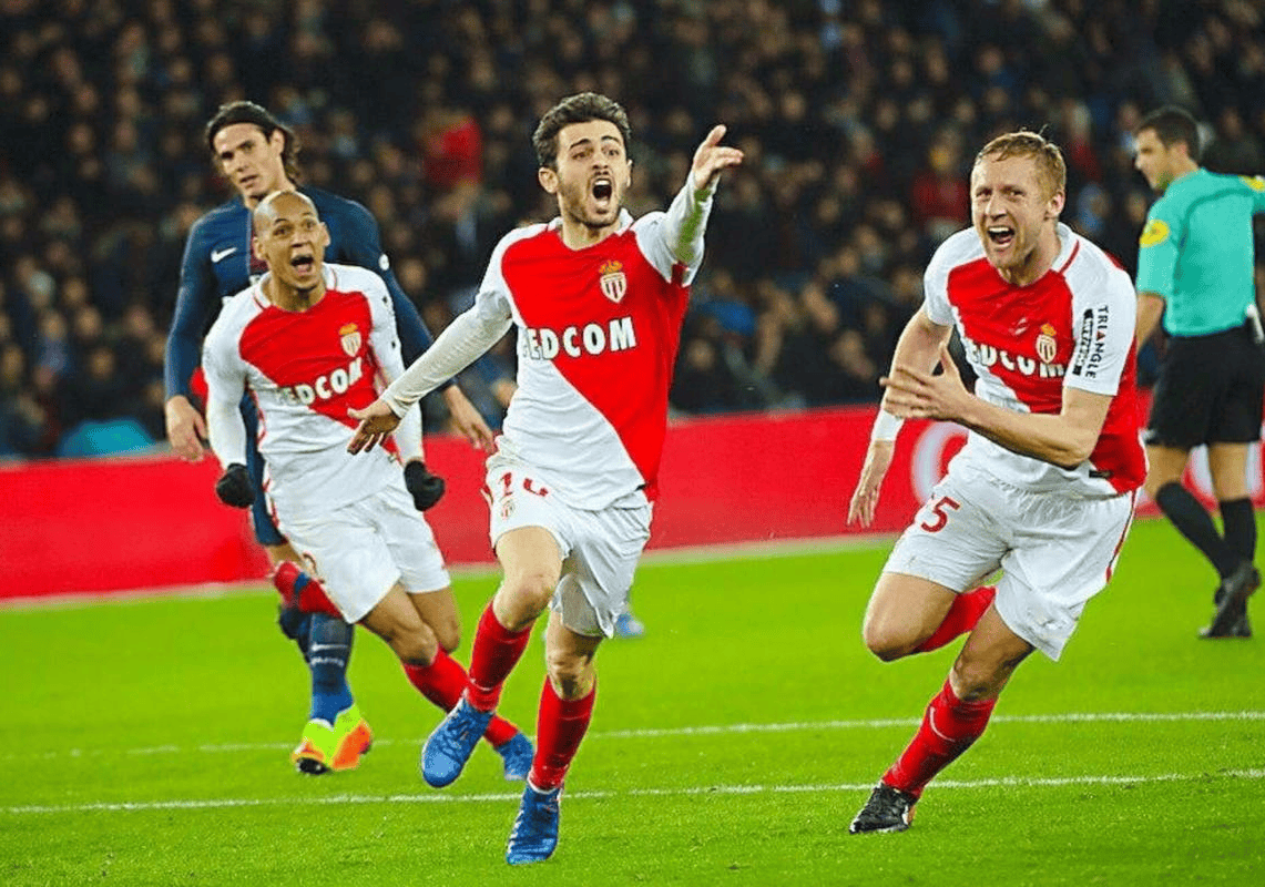 九游体育-赛后体能课后，瓦伦西亚迎来里程碑备战葡超，质疑声仍在，心理建设被强调