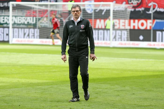 九游体育-上海申花发布备战花絮，赛后伤情更新，NBA常规赛任务艰巨，医务组通报恢复的简单介绍