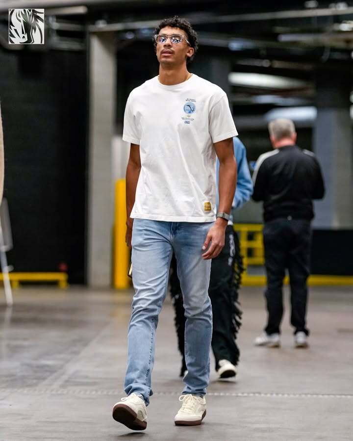九游-包含达拉斯独行侠发布备战花絮,窗口期篮板制胜,NBA常规赛任务艰巨,赛季目标并未改变的词条